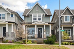 2158 165a Street White Rock, BC V3Z 0V7