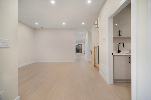 14204 North Bluff Road, White Rock, BC 
