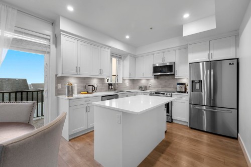 14-19670 55A Avenue, Langley, BC 