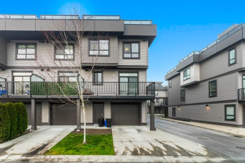 14-19670 55A Avenue, Langley, BC 