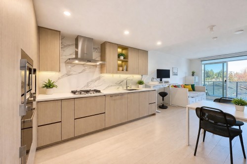 603-13778 100 Avenue  Surrey, BC V3T 0V3