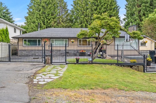 1360 Everall Street  White Rock, BC V4B 3S6