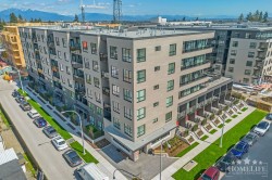 214-15733 85 Avenue Surrey, BC V4N 6Z1