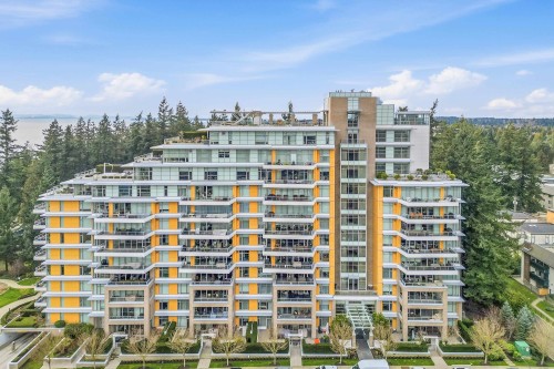 103-1501 Vidal Street  White Rock, BC V4B 0B5