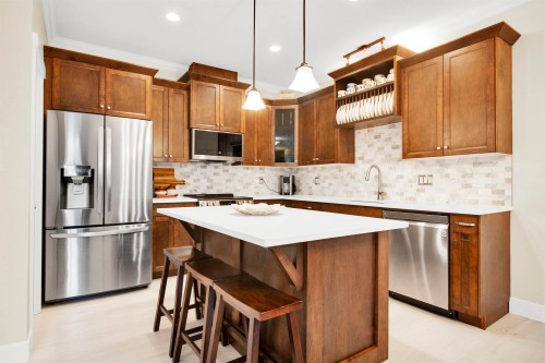 3-34130 Old Yale Road  Abbotsford, BC V2S 0E6