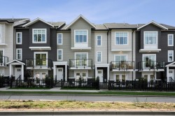 6-7716 207 Street Langley, BC V2Y 2A5