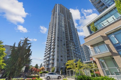 2606-13325 102a Avenue  Surrey, BC V3T 0J5
