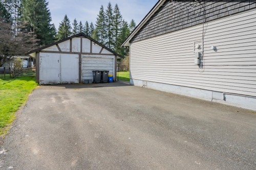 23566 52 Avenue, Langley, BC 