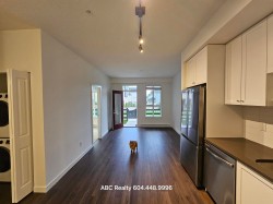 1FL-15738 85 Avenue Surrey, BC V4N 6Y1