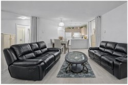 301-12083 92a Avenue Surrey, BC V3V 8C8