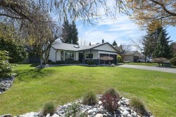 15496 93 Avenue Surrey, BC V3R 9B6