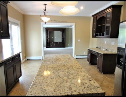 8449 Bailey Place  Mission, BC V4S 0B3