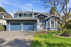 1834 Ocean Park Road Surrey, BC V4A 3M3