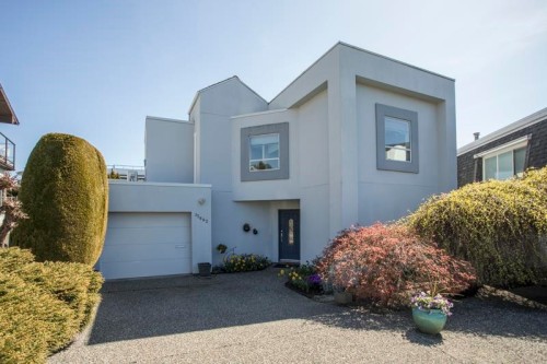 15662 Semiahmoo Avenue, White Rock, BC 
