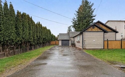 33056 Cherry Avenue  Mission, BC V2V 2T9