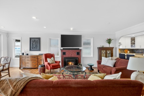 1279 Everall Street, White Rock, BC 