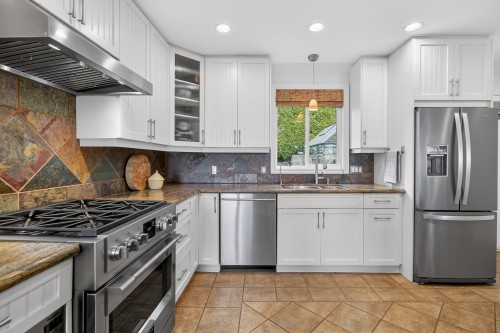 1279 Everall Street, White Rock, BC 