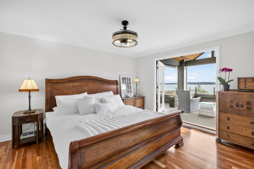 1279 Everall Street, White Rock, BC 