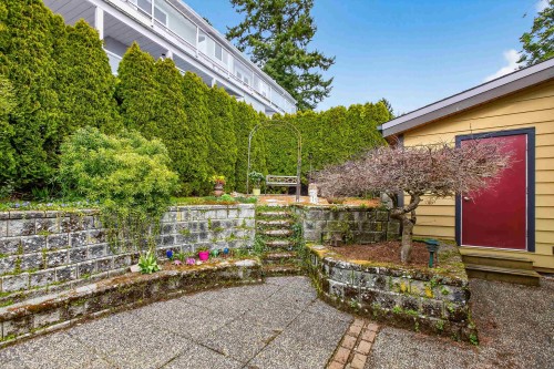 1279 Everall Street, White Rock, BC 