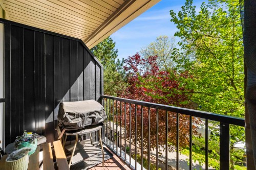 203-13321 102A Avenue, Surrey, BC 