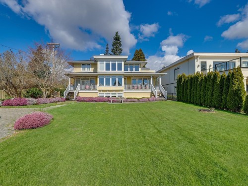 14008 Marine Drive  White Rock, BC V4B 1A7