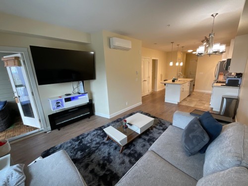401-8558 202b Street  Langley, BC V2Y 3L4