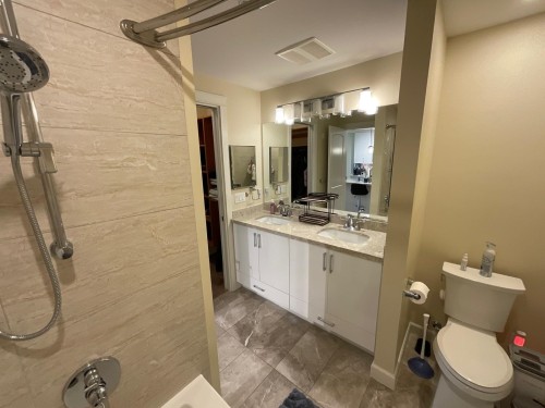 401-8558 202B Street, Langley, BC 