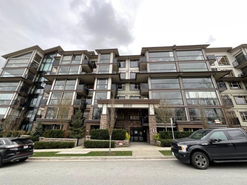 401-8558 202B Street, Langley, BC 