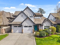 11-3300 157a Street Surrey, BC V3Z 2P2