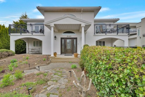 15423 Buena Vista Avenue  White Rock, BC V4B 1Y9
