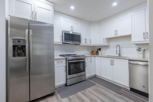 115-10698 151a Street  Surrey, BC V3R 8T5