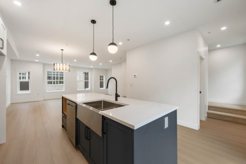 19-7716 207 Street, Langley, BC 