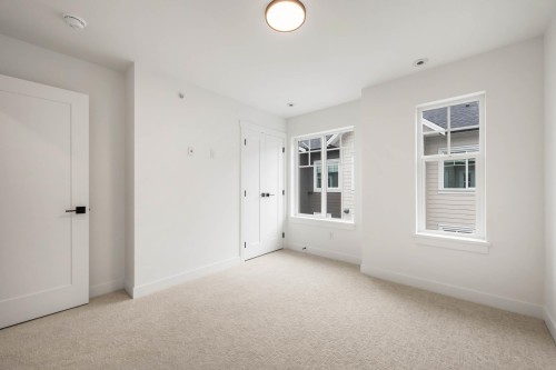 19-7716 207 Street, Langley, BC 