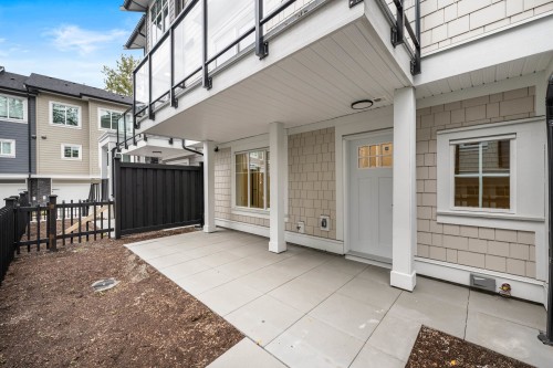 19-7716 207 Street, Langley, BC 