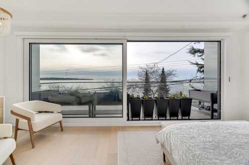 15377 Marine Drive, White Rock, BC 