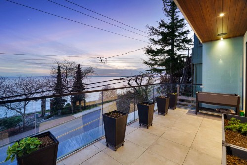 15377 Marine Drive, White Rock, BC 