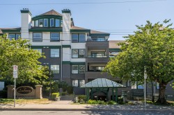 207-1576 Merklin Street White Rock, BC V4B 5K2
