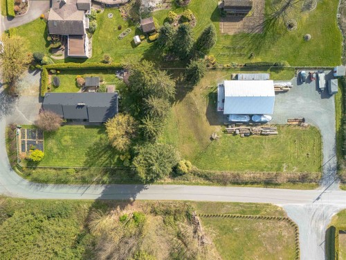 4381 Bridgeview Street  Abbotsford, BC V4X 1W8