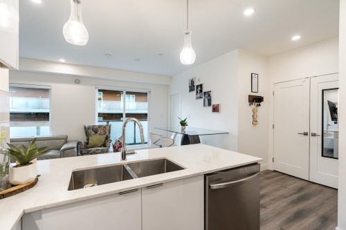 B315-8447 202 Street, Langley, BC 