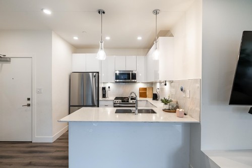 B315-8447 202 Street, Langley, BC 