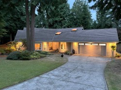 13247 17a Avenue Surrey, BC V4A 6R9