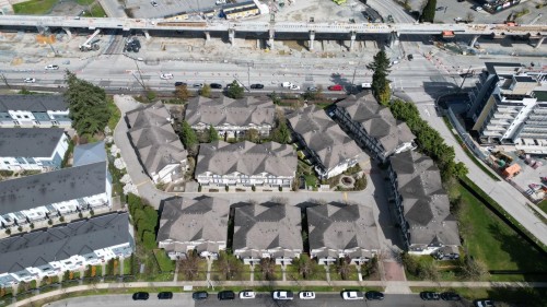 15-16588 Fraser Highway, Surrey, BC 