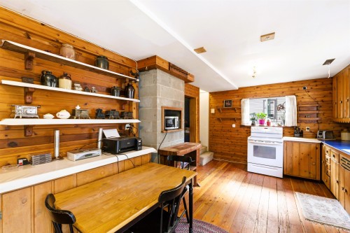 8935 Glover Road, Langley, BC 