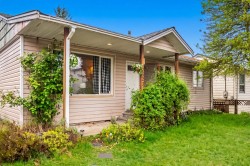 7523 Simon Street Mission, BC V2V 3E7