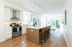 74-8476 207a Street Langley, BC V2Y 0S6