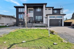 32244 Pineview Avenue Abbotsford, BC V2T 1R3