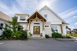 1-23256 34a Avenue Langley, BC V2Z 2H6