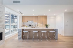 301-1475 Foster Street Surrey, BC V4B 0C9