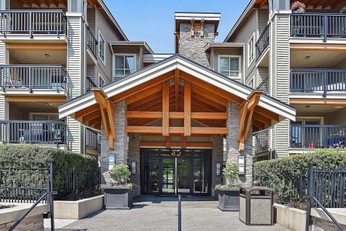 426-21009 56 Avenue  Langley, BC V3A 0C9
