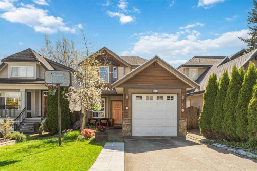 15544 Russell Avenue  White Rock, BC V4B 2R3